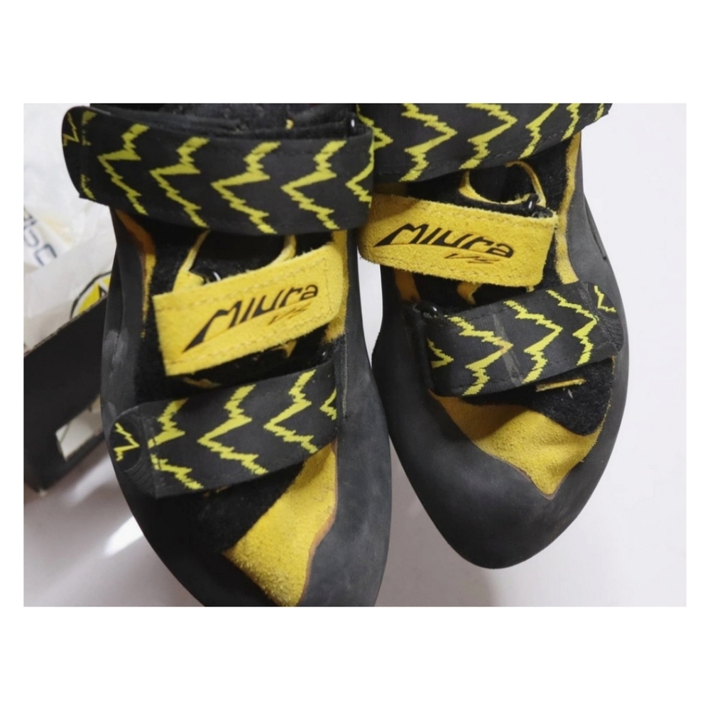 NWOT LA SPORTIVA NEW VS MUIRA 37